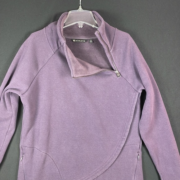 Athleta women’s purple Asymmetrical Zip Pullover medium with 2 zipper pockets - Picture 4 of 16